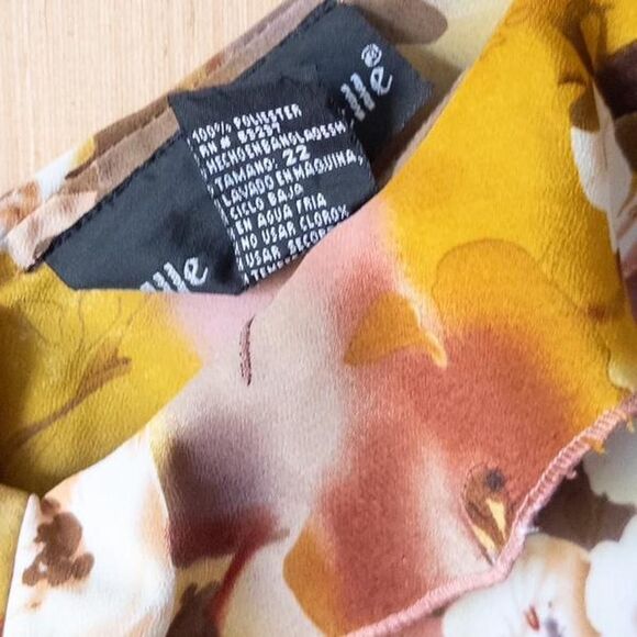 Y2K plus size floral dress - Picture 5 of 8